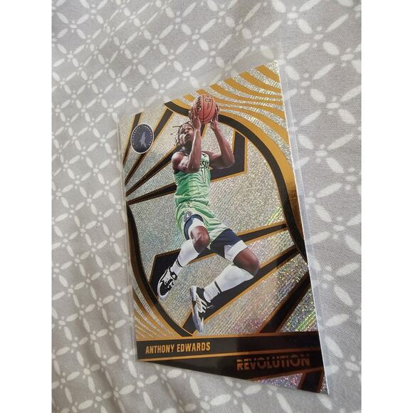 Anthony Edwards 2021-22 Panini Revolution #22 - Minnesota Timberwolves - Picture 2 of 3